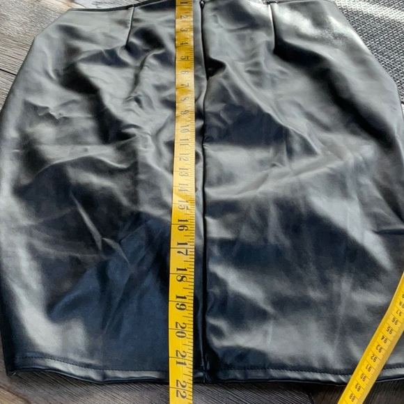 FASHION TO FIGURE SKIRT - Picture 4 of 9